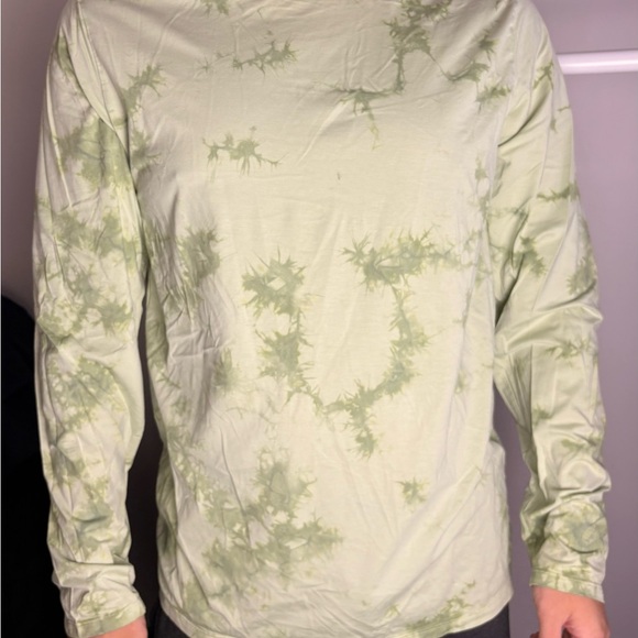 lululemon athletica Sage Green Long Sleeve Shirt - Picture 3 of 6